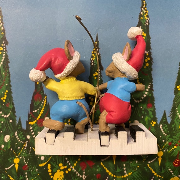 Vintage 1980’s 🎄 American Greetings 🎄The Music of Friendship Mouse Ornament - Picture 2 of 6